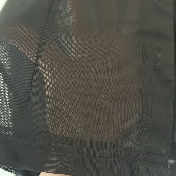 Black blouse - Picture 2 of 3